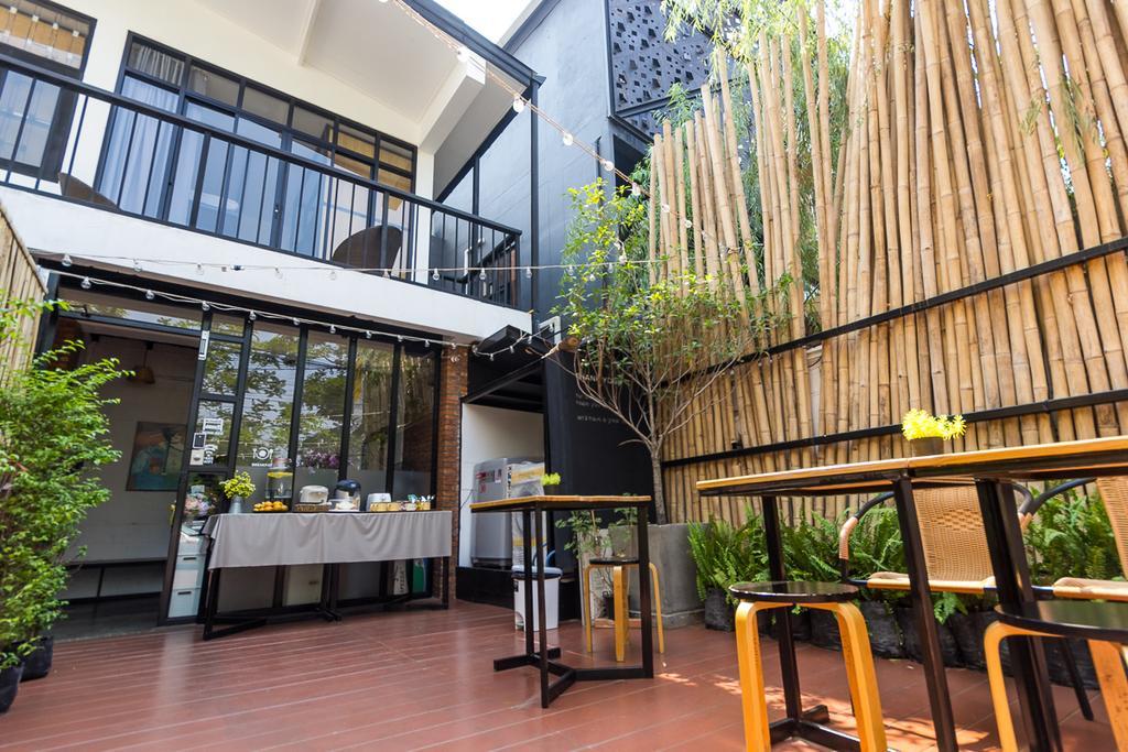 Z'S Hostel At Tha Phae Gate Chiang Mai Dış mekan fotoğraf